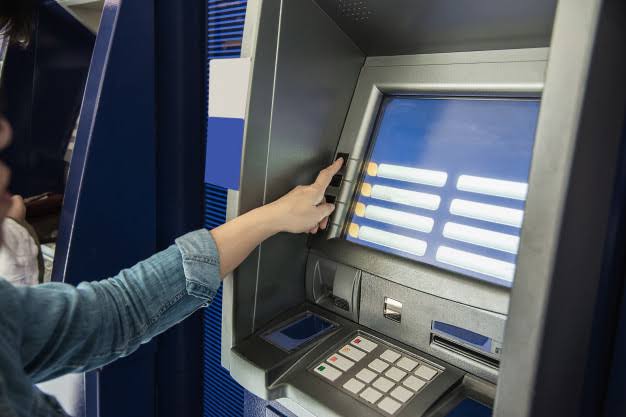 Agências bancárias estarão fechadas no feriado pelo Dia do Trabalho (1º de Maio)
