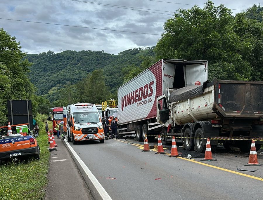 Acidente grave na ERS-122 em Antônio Prado deixa um morto e dois feridos