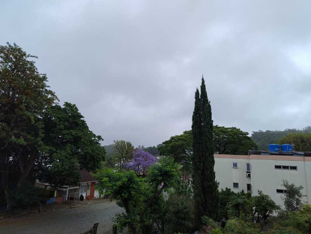 Dezembro começa com instabilidade nesta segunda-feira