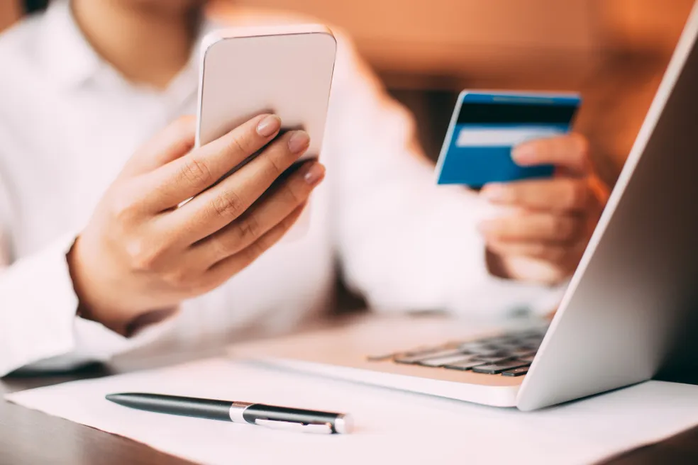 Varejistas antecipam taxação de compras de até US$ 50 para sábado