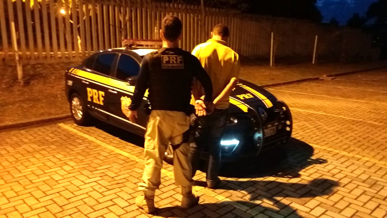 PRF prendeu condutor por embriaguez nesta segunda-feira