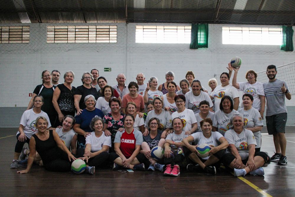 Alunos da turma de câmbio da AMSM participaram de jogos de integração em Caxias