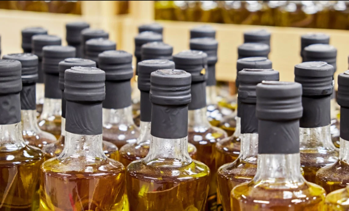 Mapa divulga lista com 11 marcas de azeite impróprios para consumo
