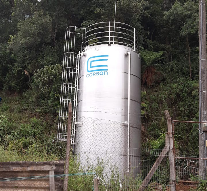 Corsan instala novo reservatório de água no Loteamento Colina Sorriso