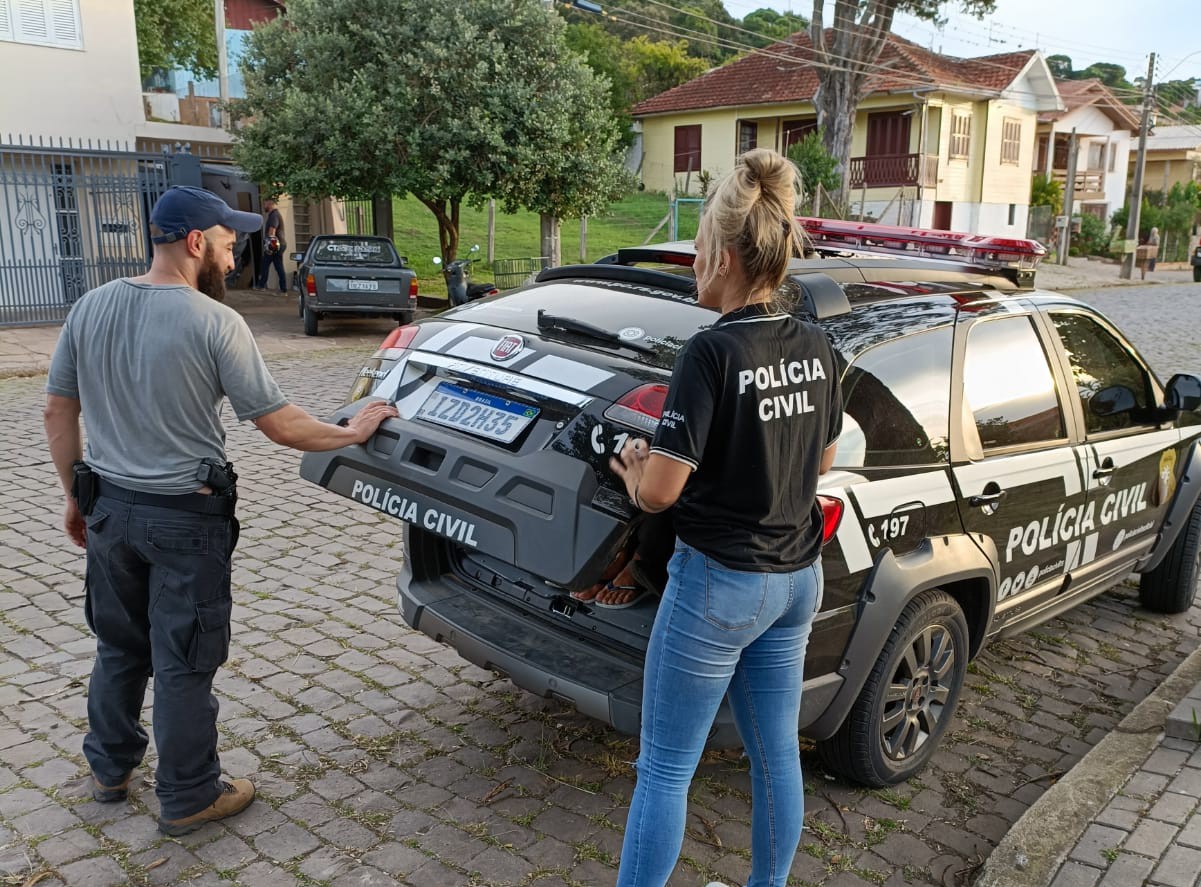 Assassinos confessos de homicídio praticado em 2022 responderão em regime semiaberto
