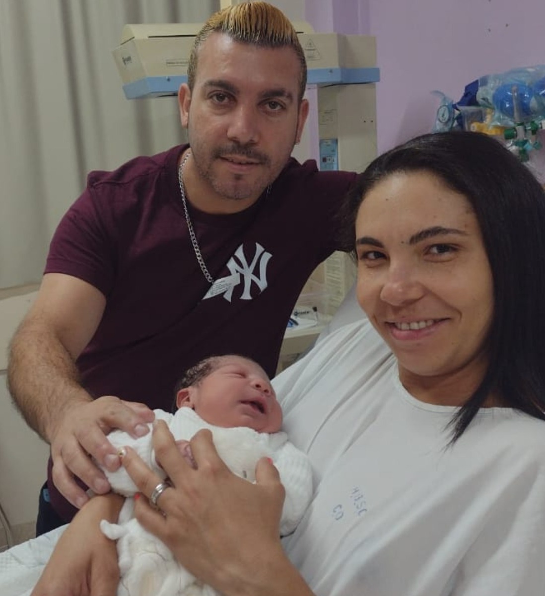 Poderia ser aqui! Farroupilha celebra o primeiro nascimento de 2024, filho de casal são-marquense