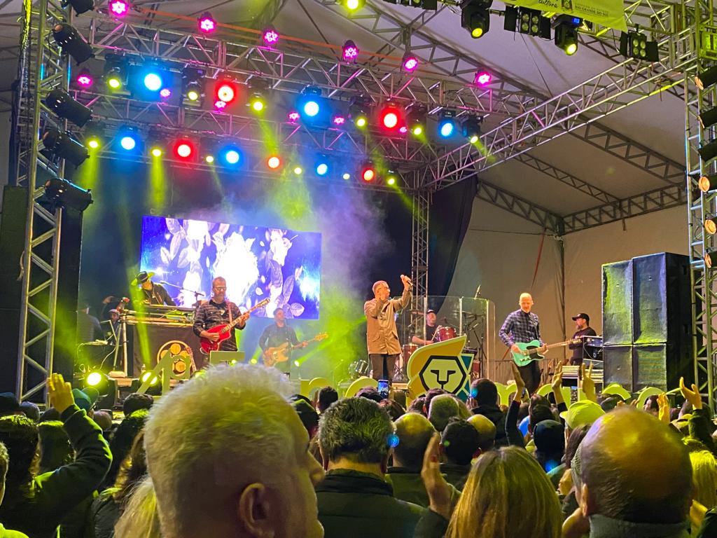 Show do Nenhum de Nós reuniu cerca de 5 mil pessoas em São Marcos