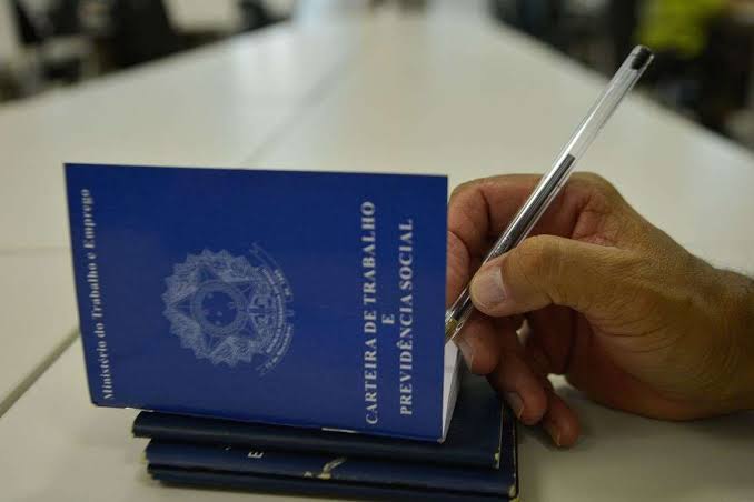Governo propõe fim da multa de 40% para demitidos sem justa causa e seguro-desemprego pode ser extinto