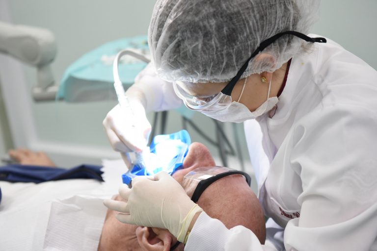 Usuários do SUS terão tratamentos odontológicos realizados pela UCS