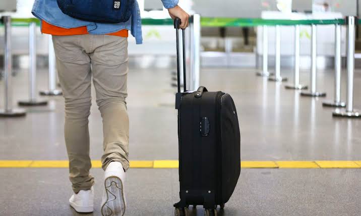 Greve dos pilotos: confira quais os direitos do consumidor durante viagens 