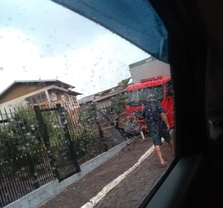 Acidente vitimou idosa esta tarde no Industrial