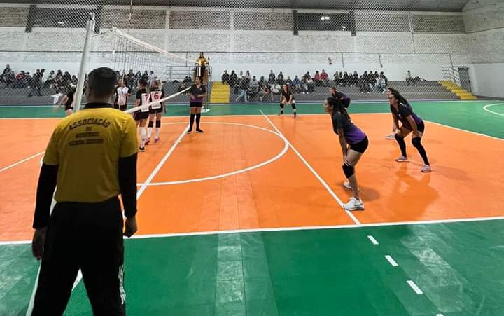 Final do Torneio de Vôlei do Dia da Mulher é hoje no Pavilhão da Ameixa