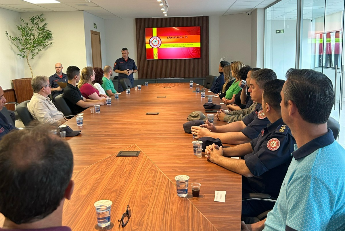 Corpo de Bombeiros de São Marcos apresentou balanço e projeções em encontro com lideranças