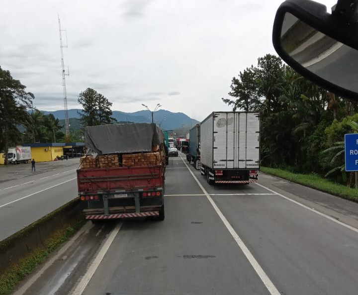 PRF aciona AGU para liberar rodovias bloqueadas por manifestantes