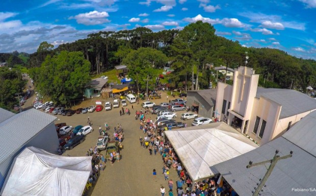XIX Festa Regional do Pêssego em Campestre da Serra