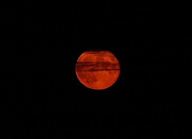 Fim de semana terá Lua de Sangue “triplamente especial”