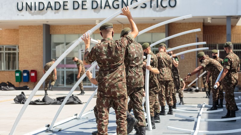 Hospital de campanha montado pelo Exército na capital terá leitos de UTI para pacientes Covid