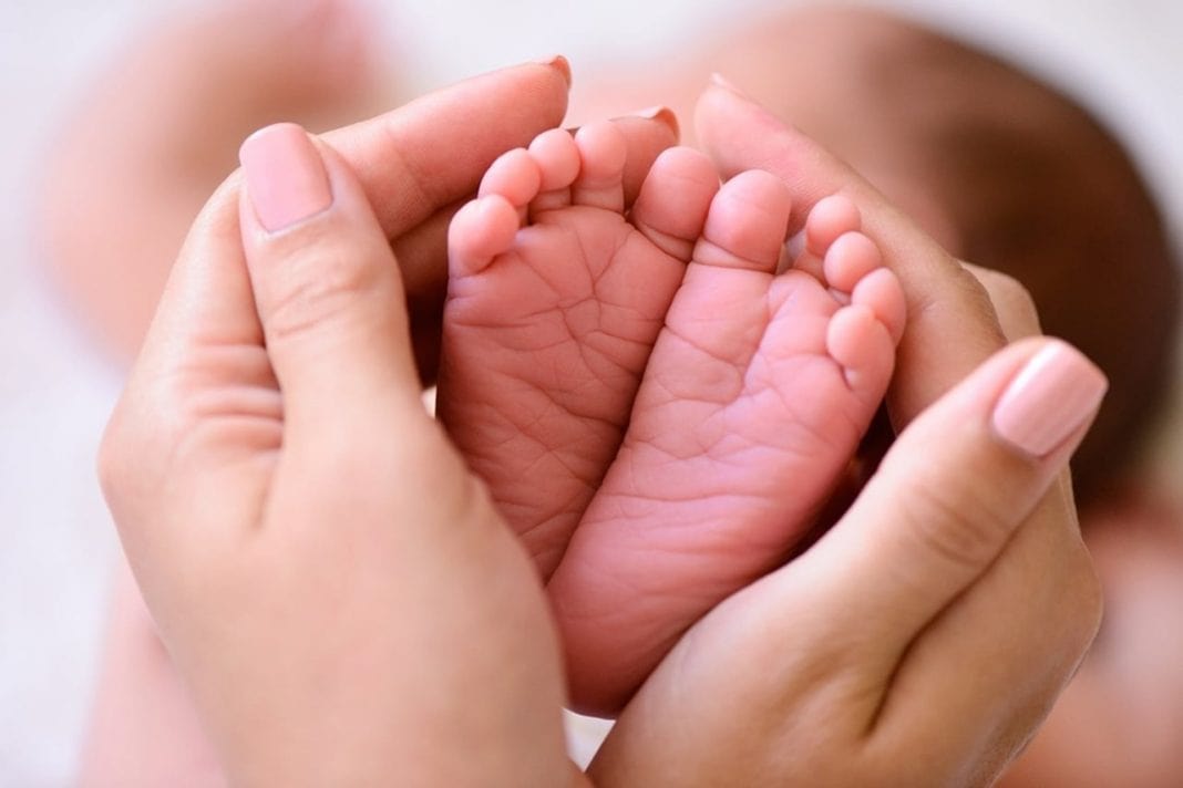 Triagem Neonatal agora inclui exame para diagnóstico da Fibrodisplasia Ossificante Progressiva (FOP)