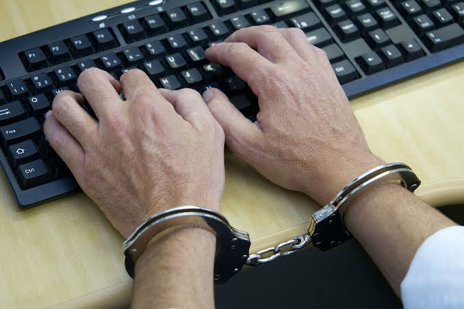 Crimes contra a honra X Liberdade de expressão