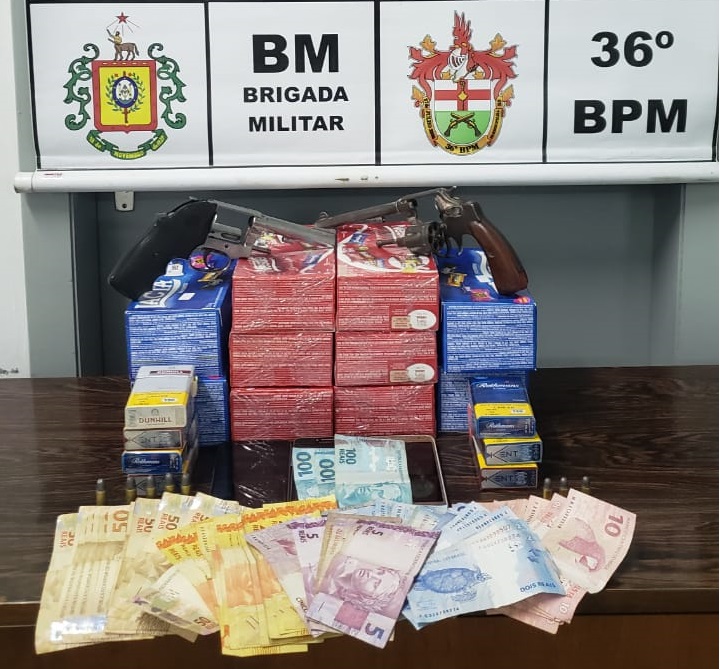 Brigada Militar prendeu 3 por roubo a mercado nesta segunda-feira (13)