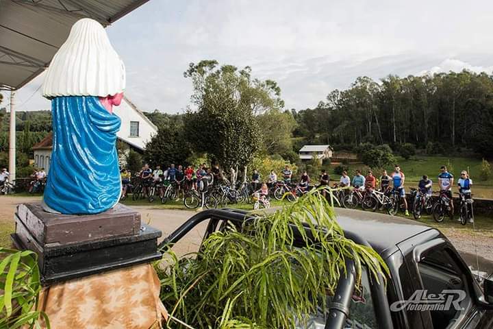 Ciclistas abrem a programação de romarias em honra a Nossa Senhora de Caravaggio em São Marcos