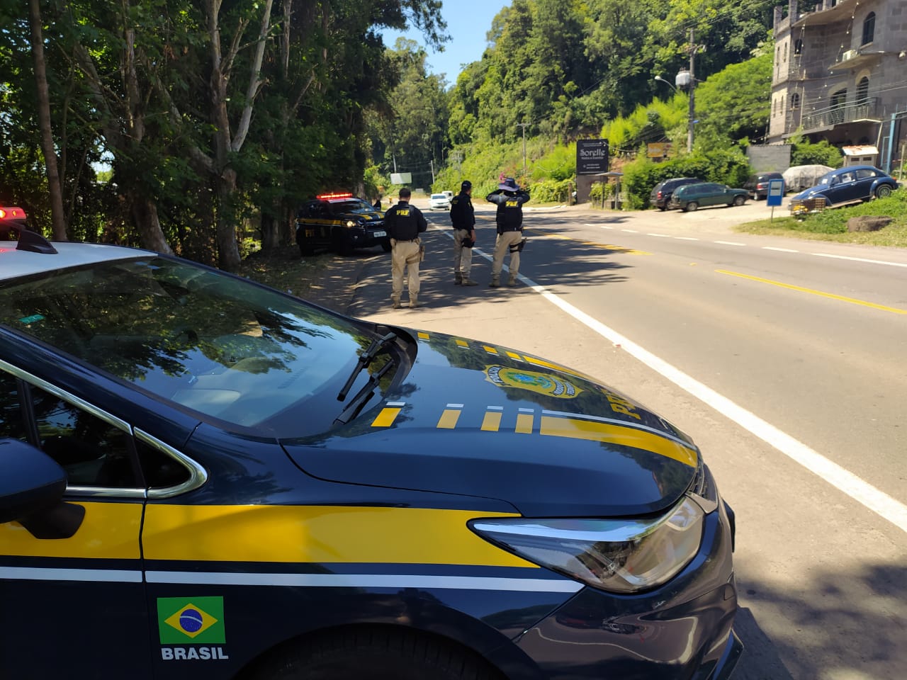 PRF reforça fiscalização nas rodovias durante feriado de Corpus Christi