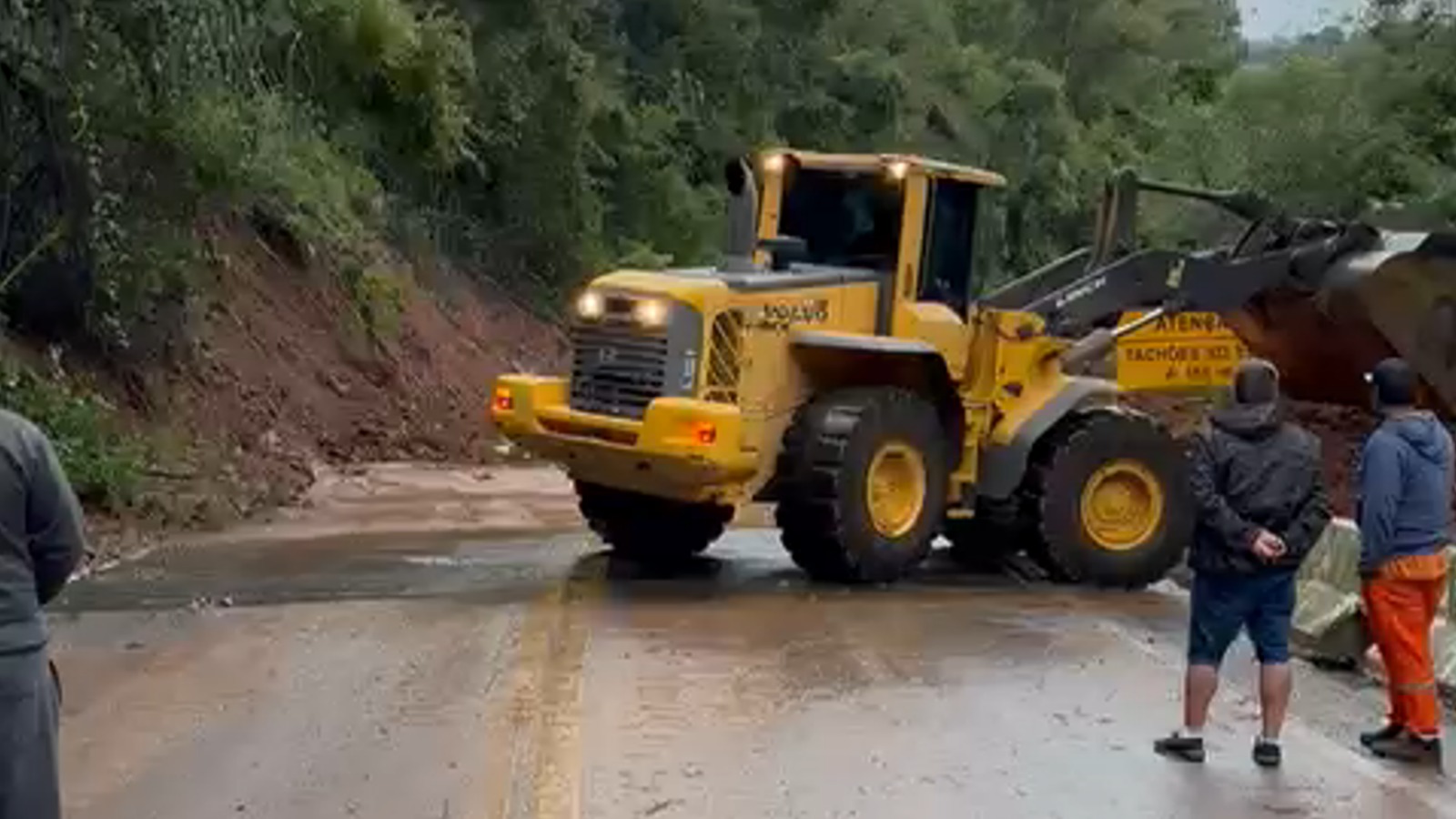 Trânsito está liberado neste momento entre São Marcos e Caxias do Sul pela BR-116