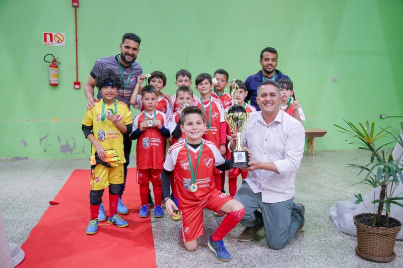 Equipe sub-9 de Campestre da Serra é Campeã da Copa Amucser de Futsal 2024