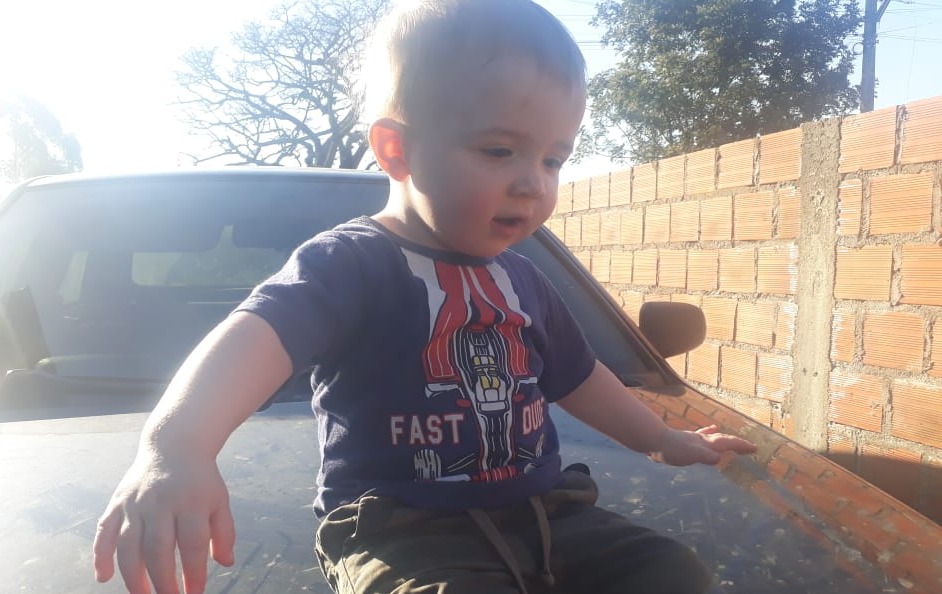 Família caxiense pede ajuda para tratamento do filho de 1 ano e 4 meses