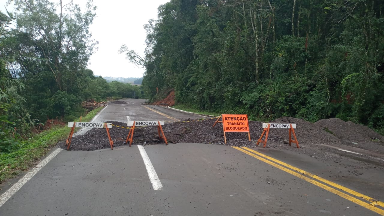 Confira pontos de bloqueios totais e parciais nas estradas da Serra Gaúcha neste domingo