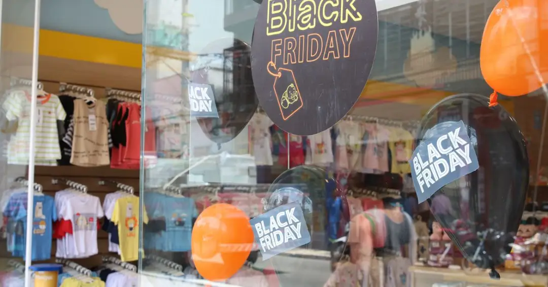 Black Friday 2024: veja dicas para fazer boas comprar e não se endividar