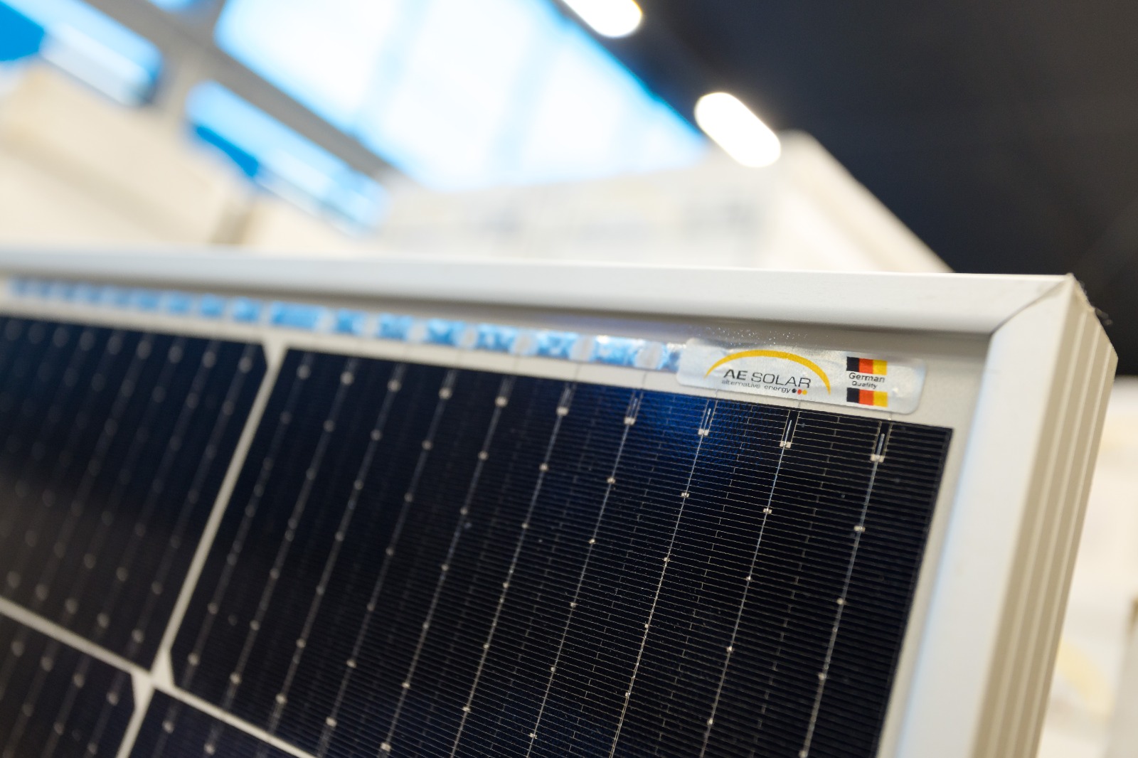Energia solar mais acessível: estudo mostra que classe C representa quase metade dos financiamentos de painéis solares