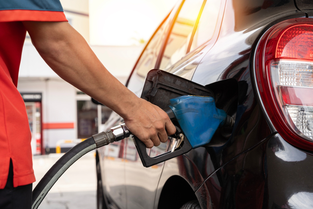 Petrobras anuncia aumento no preço da gasolina e do gás de cozinha