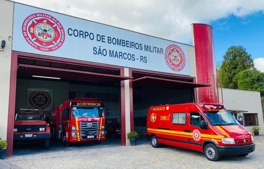 No Dia Nacional do Bombeiro, corporação de São Marcos promove simulado de salvamento veicular