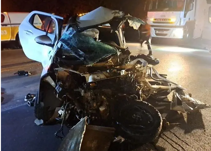 Acidente entre carro e caminhão deixa uma vitima fatal na ERS-122, entre Campestre e Ipê