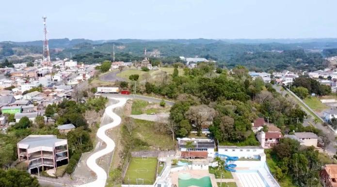 Início da revitalização da Rua da Vitória marca novo capítulo urbano em São Marcos