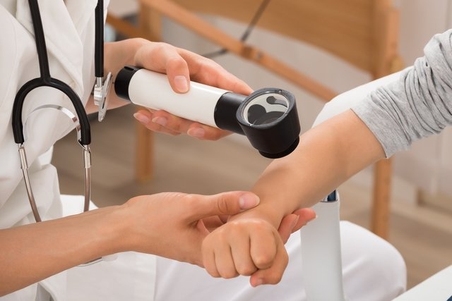 Quando buscar a consulta com um Dermatologista