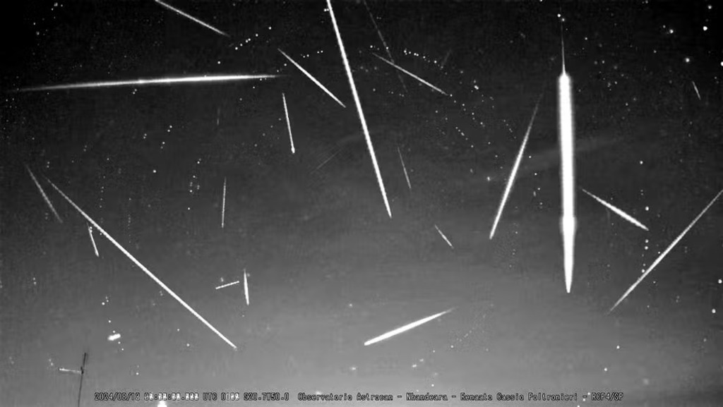 Chuva de meteoros Perseidas atinge pico entre terça e quarta, mas observação no Brasil será limitada