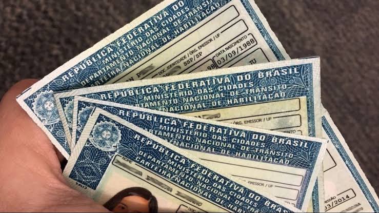 Taxas para tirar ou renovar a carteira de motorista sofrem reajuste a partir de fevereiro
