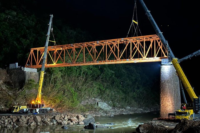 Conclusão da montagem da ponte entre Nova Roma do Sul e Farroupilha: travessia prevista para o início de 2024