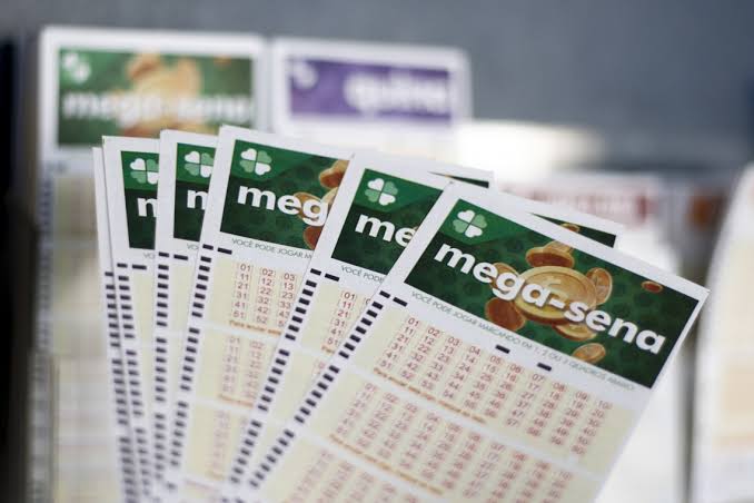Duas apostas dividem prêmio de R$ 3,8 milhões da Mega-Sena