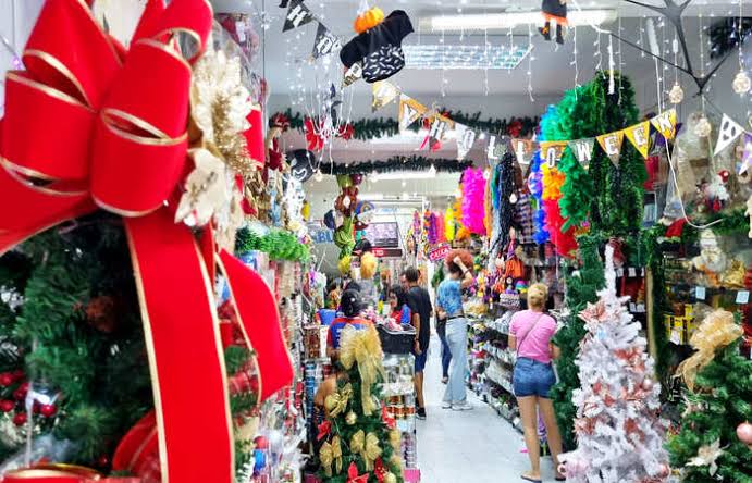Sindilojas recomenda horários especiais para comércio no final de ano