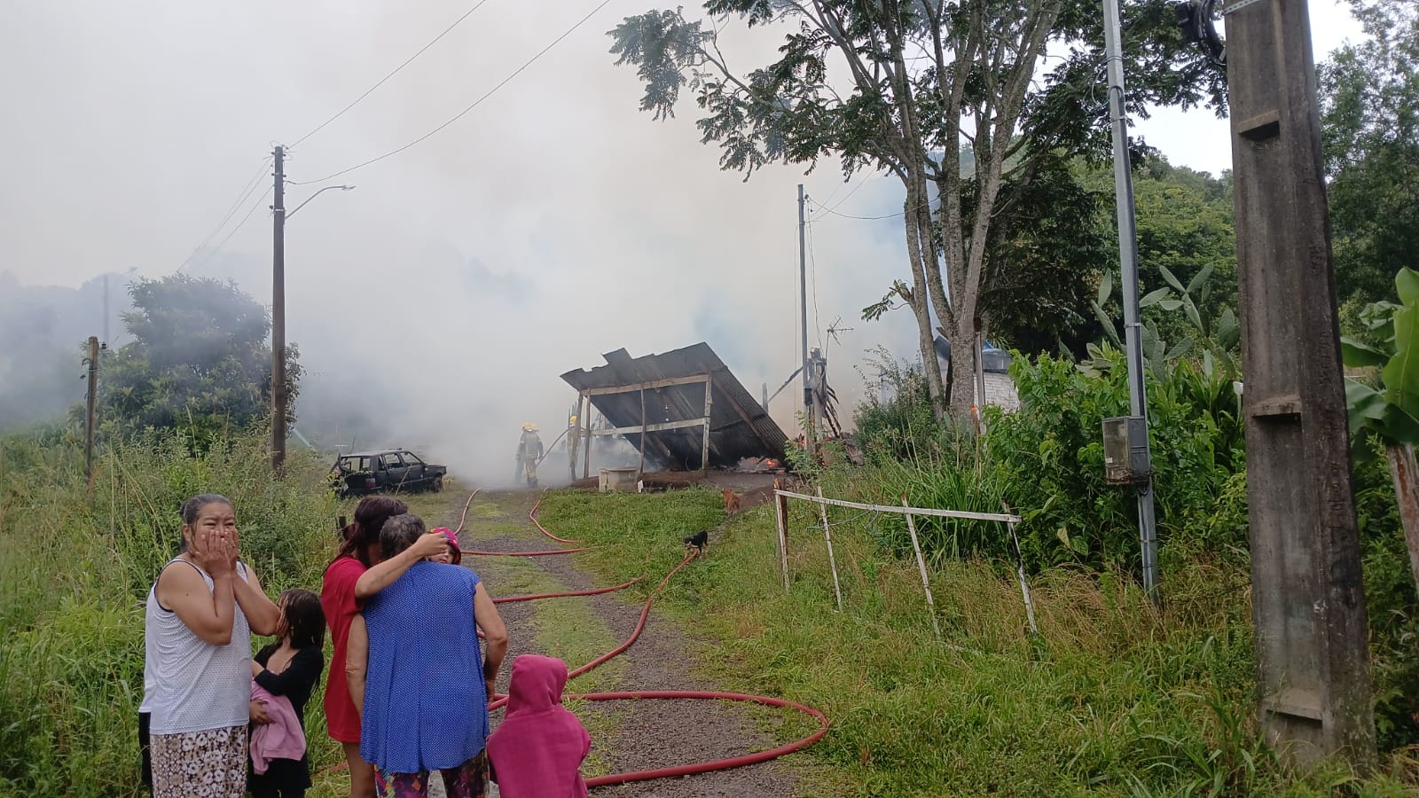 Família perde tudo em incêndio no interior de São Marcos