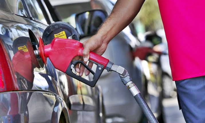 ICMS muda hoje e preço da gasolina deve subir até R$ 0,29 no RS