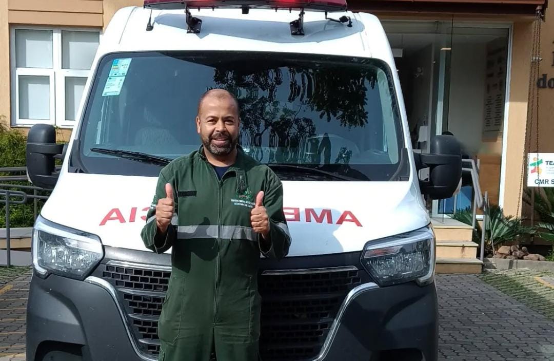 Vereador Leonardo Silva se recupera em casa após internação repentina