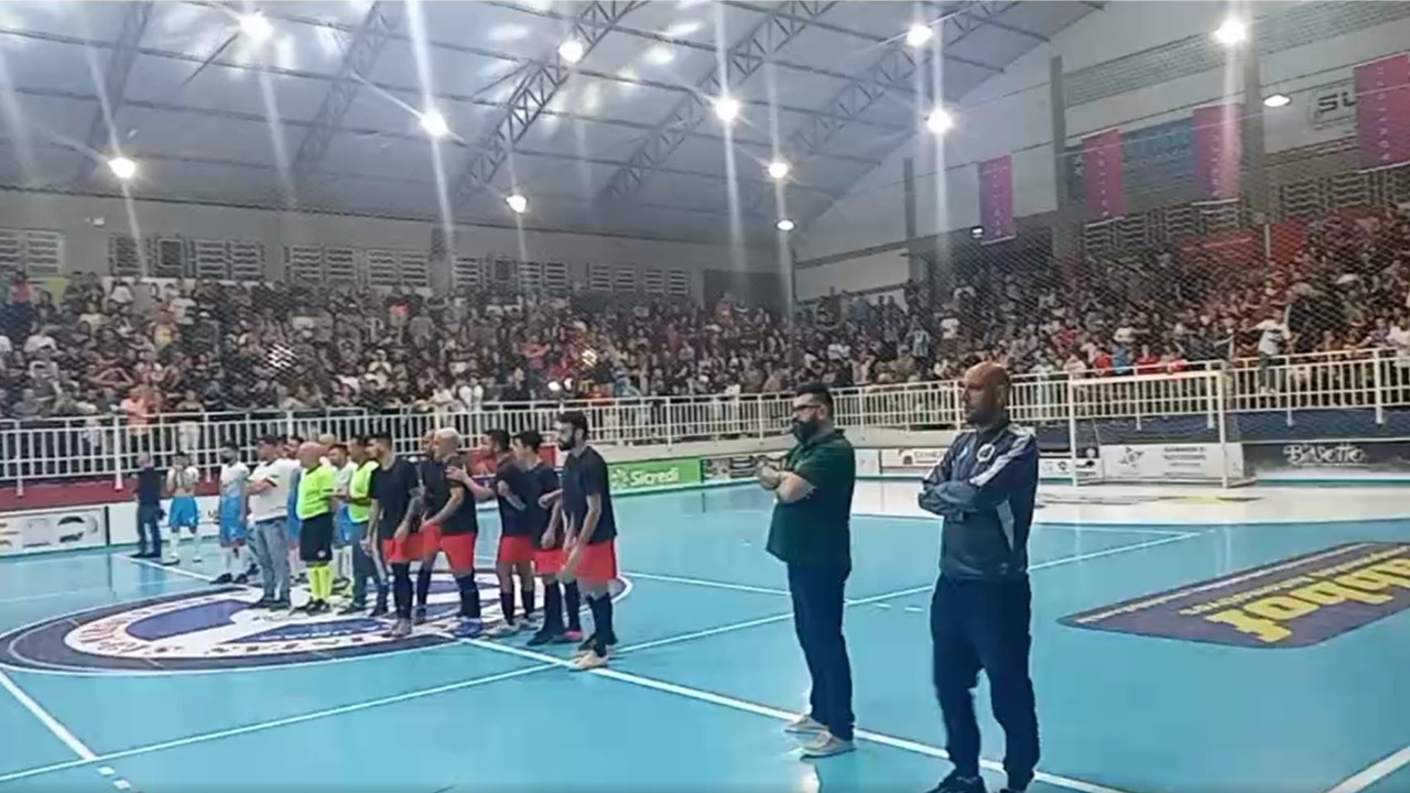 Com a Bontempo campeã em duas categorias, final do torneio entre empresas lotou o Jardelino Scodro