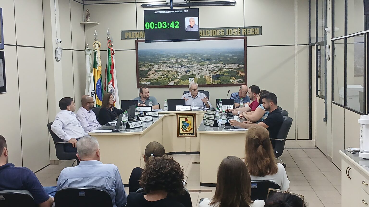 Câmara de São Marcos vota nesta segunda-feira reajustes salariais e aumento do vale-alimentação dos servidores