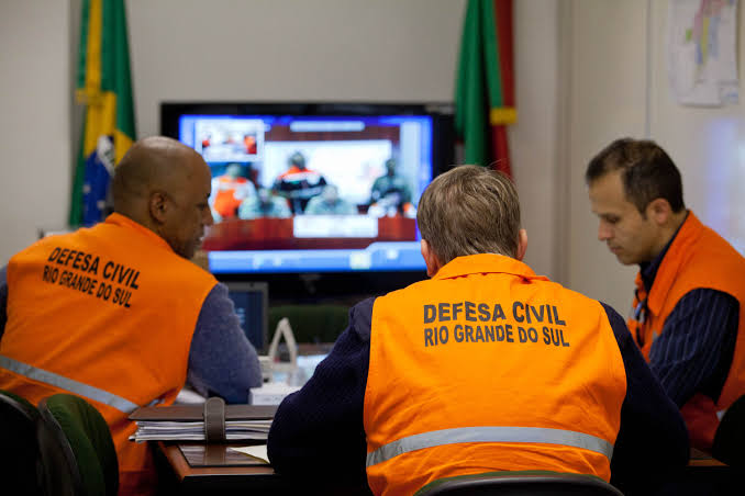 Defesa Civil avalia abrangência da estiagem na oferta de água e na agricultura