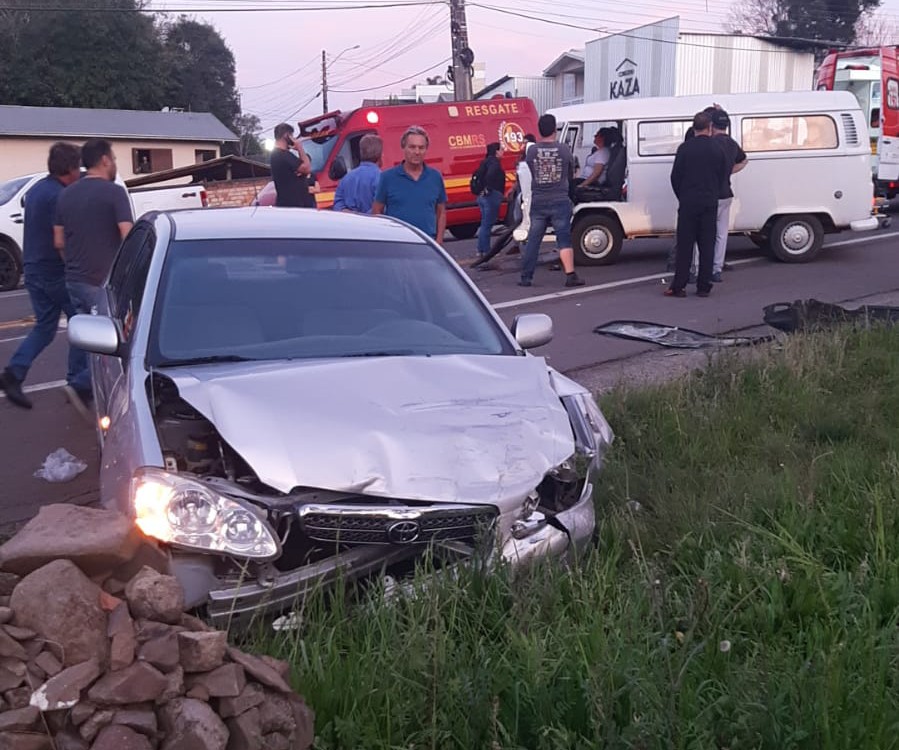 Idoso ficou gravemente ferido após colisão frontal na BR 116, em São Marcos