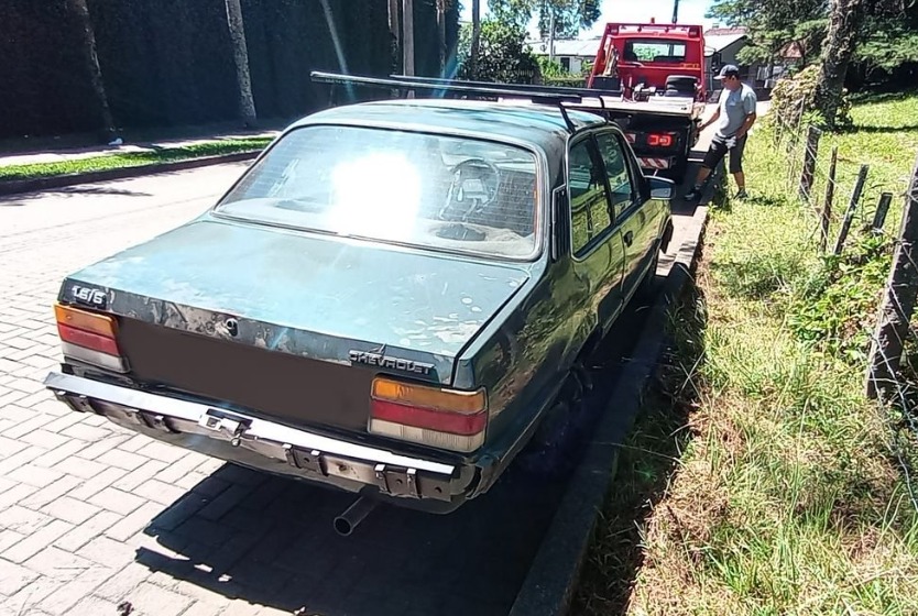 Chevette furtado em São Marcos foi encontrado abandonado em Caxias do Sul
